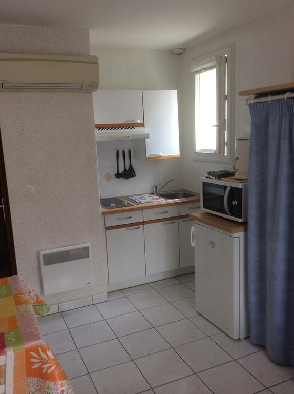 Hotel Residence Les Flots Saint-Palais-sur-Mer Room photo